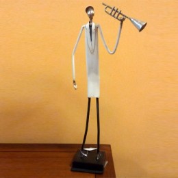 Figura Metal Músico
